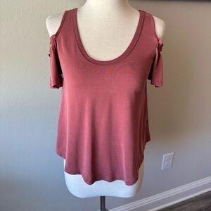 Mauve cold shoulder top
